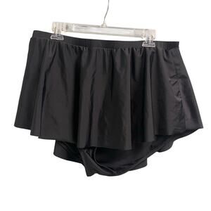 Torrid Black Swim Bottom Size 3 Skirt Shorts Pull On Basic Minimalist Swimwear